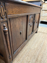 Load image into Gallery viewer, Oak Blanket Box