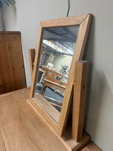 Load image into Gallery viewer, Oak Dressing Table Set