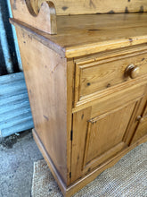 Load image into Gallery viewer, Vintage Pine Dresser