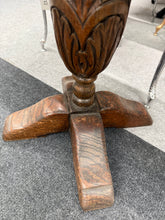 Load image into Gallery viewer, Oak Side Table