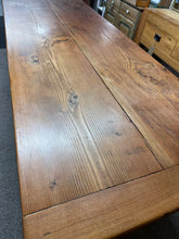 Load image into Gallery viewer, Chunky 9ft Solid Pine Table