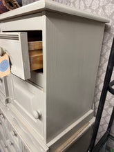 Load image into Gallery viewer, 'String' Bedsides