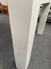 Load image into Gallery viewer, Oak Dining Table