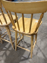 Load image into Gallery viewer, 4 x Pine Stools