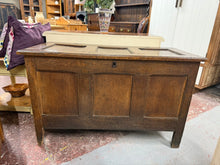 Load image into Gallery viewer, This charming solid oak coffer remains sturdy and in good overall shape considering its age. It shows some signs of wear, but the marks are minimal. The lid opens to reveal plenty of storage space.
Overall Dimensions
114cm wide x 52cm deep x 70cm high
DELIVERY AVAILABLE
For our other items see our website https://fossewayfurniture.co.uk
collection from our shop at cv36, our collection zone at bs36 or otherwise delivery is available