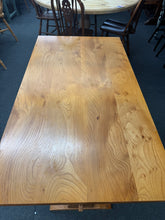 Load image into Gallery viewer, Pine Dining Table
