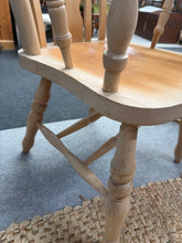 Load image into Gallery viewer, Grandfather Chair