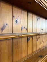 Load image into Gallery viewer, Solid Pine Dresser