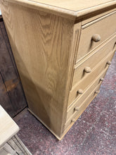 Load image into Gallery viewer, Oak Chest Of Drawers