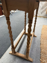 Load image into Gallery viewer, Stripped Oak Side Table