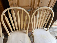 Load image into Gallery viewer, 4 x Dining Chairs