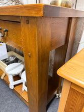 Load image into Gallery viewer, Oak Hall Table