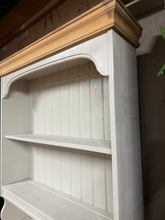 Load image into Gallery viewer, Solid Pine Dresser