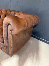 Load image into Gallery viewer, Chesterfield Club Chair