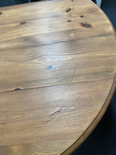 Load image into Gallery viewer, Drop Leaf Dining Table