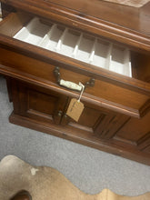 Load image into Gallery viewer, Solid Wood Sideboard