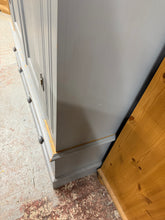 Load image into Gallery viewer, Solid Pine Wardrobe