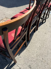 Load image into Gallery viewer, 4 x Oak Chairs