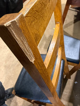 Load image into Gallery viewer, 4 x Oak Chairs