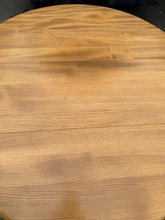 Load image into Gallery viewer, Ercol Dining Table