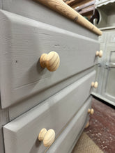 Load image into Gallery viewer, Chunky Pine Drawers