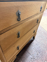 Load image into Gallery viewer, Stripped Oak Drawers