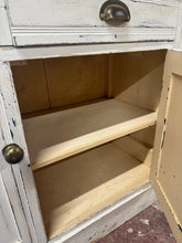 Load image into Gallery viewer, Distressed Dresser