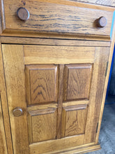 Load image into Gallery viewer, Heavy Oak Dresser