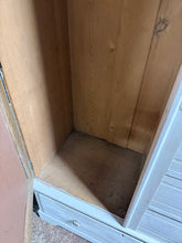 Load image into Gallery viewer, Country Oak Wardrobe