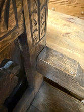 Load image into Gallery viewer, Carved Oak Settle