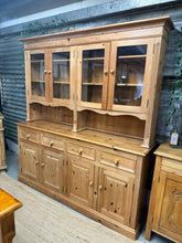 Load image into Gallery viewer, Vintage Pine Dresser