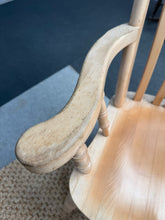 Load image into Gallery viewer, Grandfather Chair