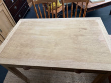 Load image into Gallery viewer, Stripped Oak Table