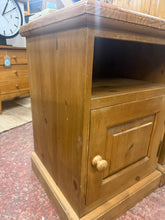 Load image into Gallery viewer, 2 x Pine Bedsides