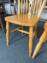 Load image into Gallery viewer, 4 x Wheelback Chairs