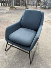 Load image into Gallery viewer, This navy blue armchair is both practical and sturdy, showing good overall condition. It has some minor marks from use, but nothing significant. The legs are removable, making it easier to move around.
Overall Dimensions
approx : 63cm wide x 74cm deep x 82cm high
DELIVERY AVAILABLE
For our other items see our website https://fossewayfurniture.co.uk
collection from our shop at cv36, our collection zone at bs36 or otherwise delivery is available