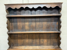 Load image into Gallery viewer, Oak Dresser