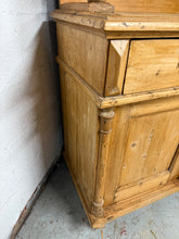 Load image into Gallery viewer, Antique Pine Dresser