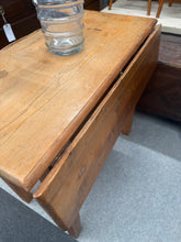 Load image into Gallery viewer, Victorian Pine Drop Leaf Table