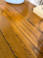 Load image into Gallery viewer, Oak Hall Table