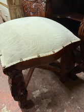 Load image into Gallery viewer, Continental Carved Dressing Table