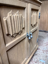 Load image into Gallery viewer, Stripped Oak Cupboard