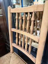 Load image into Gallery viewer, 4 x Farmhouse Chairs
