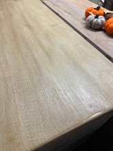 Load image into Gallery viewer, Oak Sideboard
