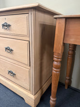 Load image into Gallery viewer, Stripped Satinwood Chest Of Drawers
