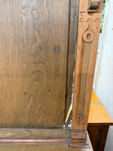 Load image into Gallery viewer, Oak Dresser