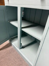 Load image into Gallery viewer, Vintage Pine Dresser