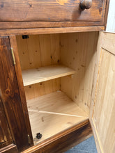 Load image into Gallery viewer, Pine Sideboard