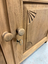 Load image into Gallery viewer, Hardwood Sideboard