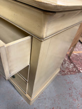 Load image into Gallery viewer, French Cream Drawers